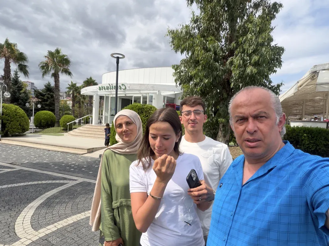 Ailece bir gün